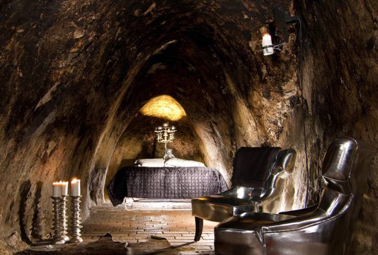 Sala Silvergruva, Svezia